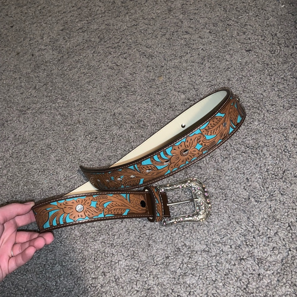 Tooled leather belt